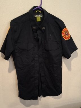 FIRST Responders Black Short-Sleeve Dress Shirt - Men's Tactical Fire Dept Small